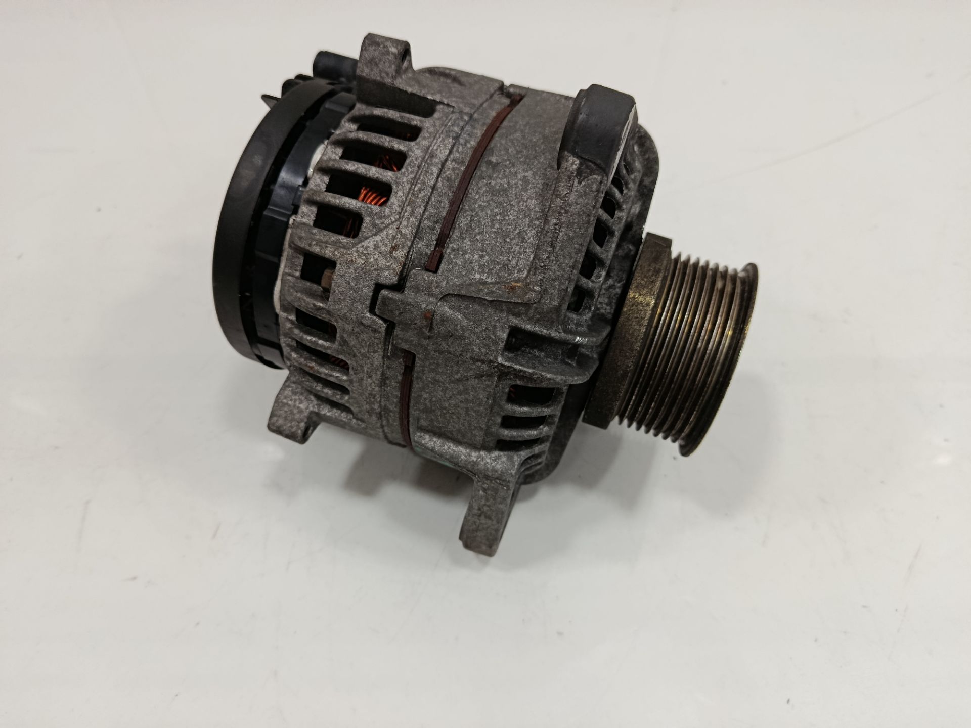 Alternador mercedes-benz atego 2-ejes 18 t bm 95024 (1998) 