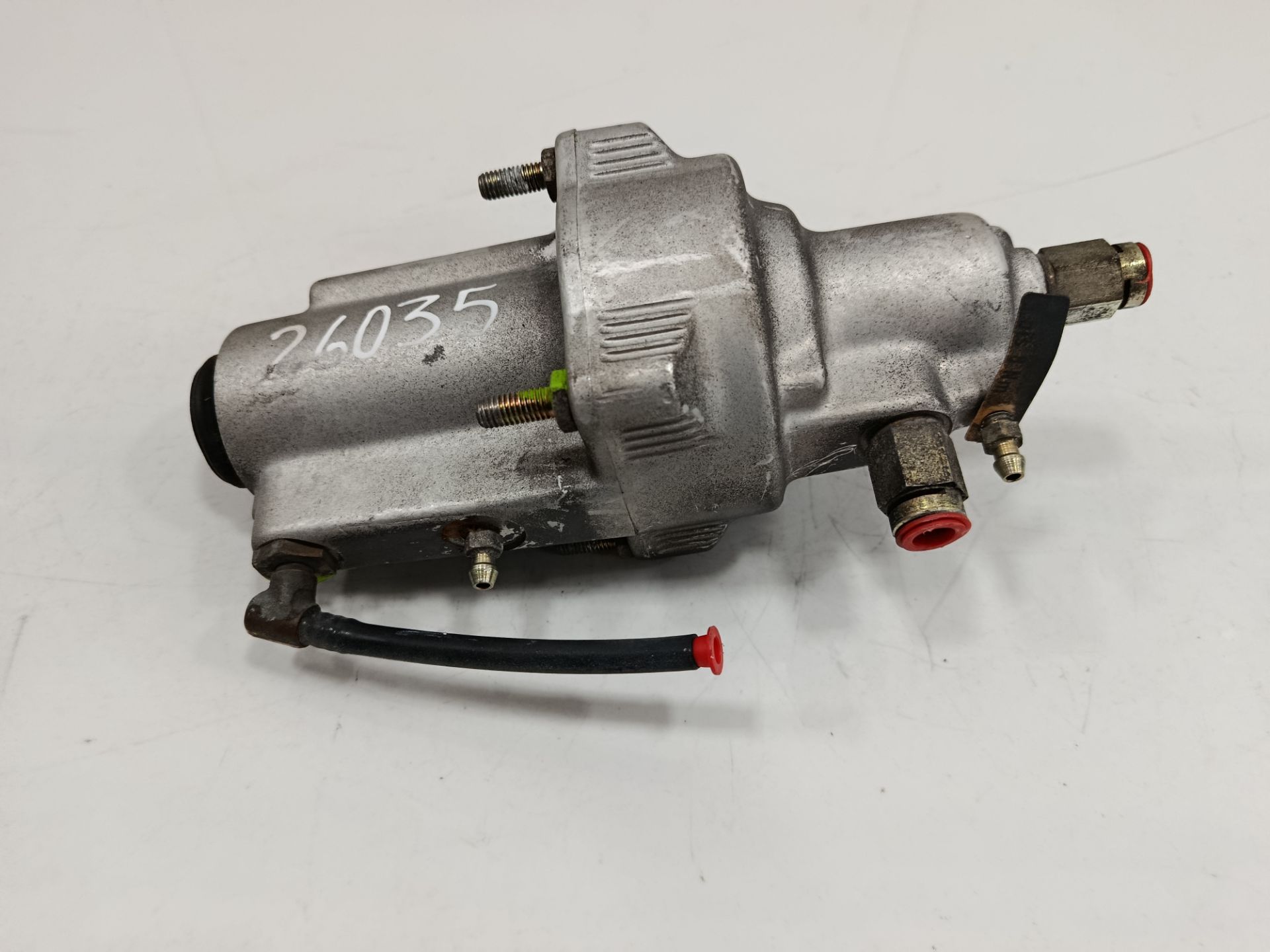 Bombin embrague mercedes-benz atego 2-ejes 18 t bm 95024 (1998) 