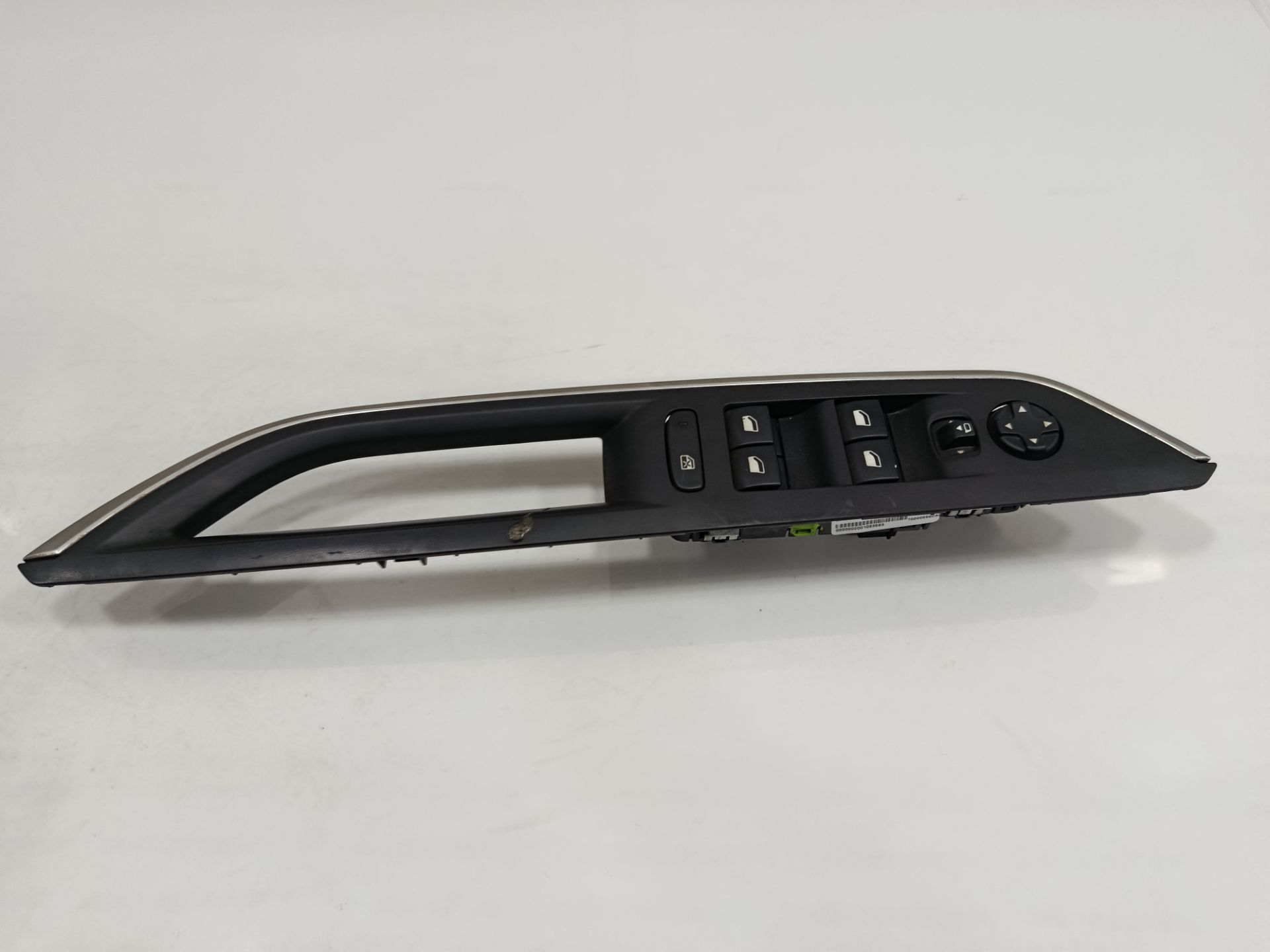 Mando elevalunas delantero izquierdo peugeot 3008 active pack