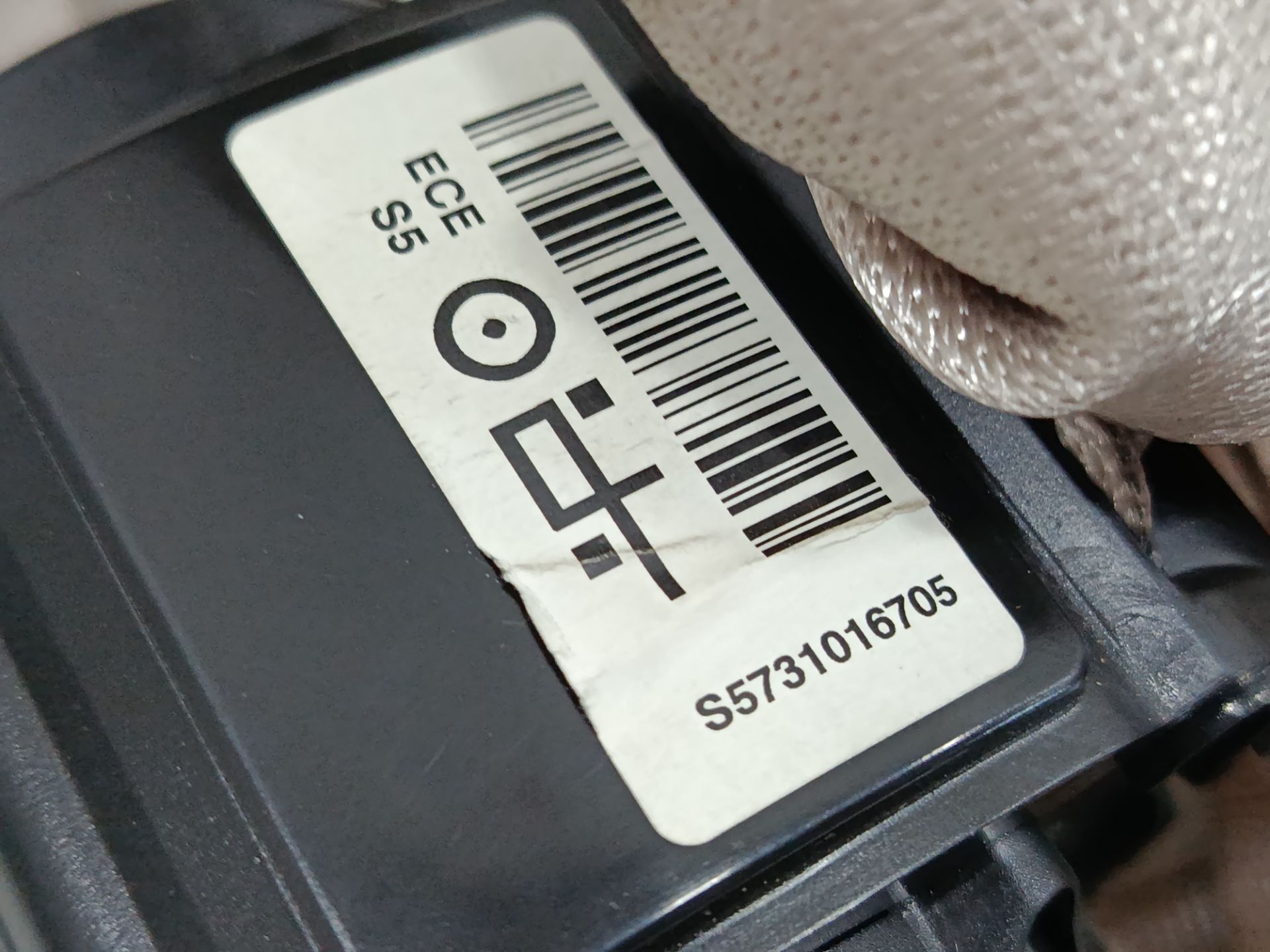 Cinturon seguridad trasero central bmw serie 3 berlina (f30n) 330e