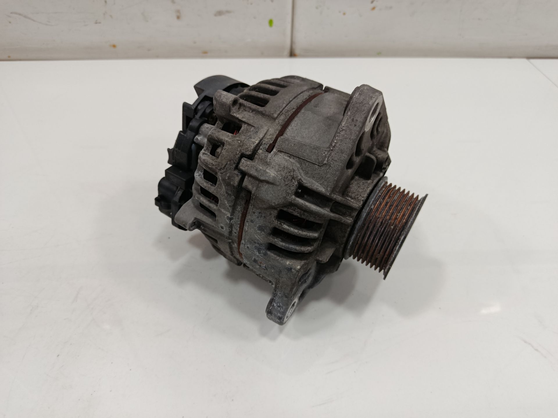 Alternador man tgx 18.xxx (2007) fg    4x2   bl xl