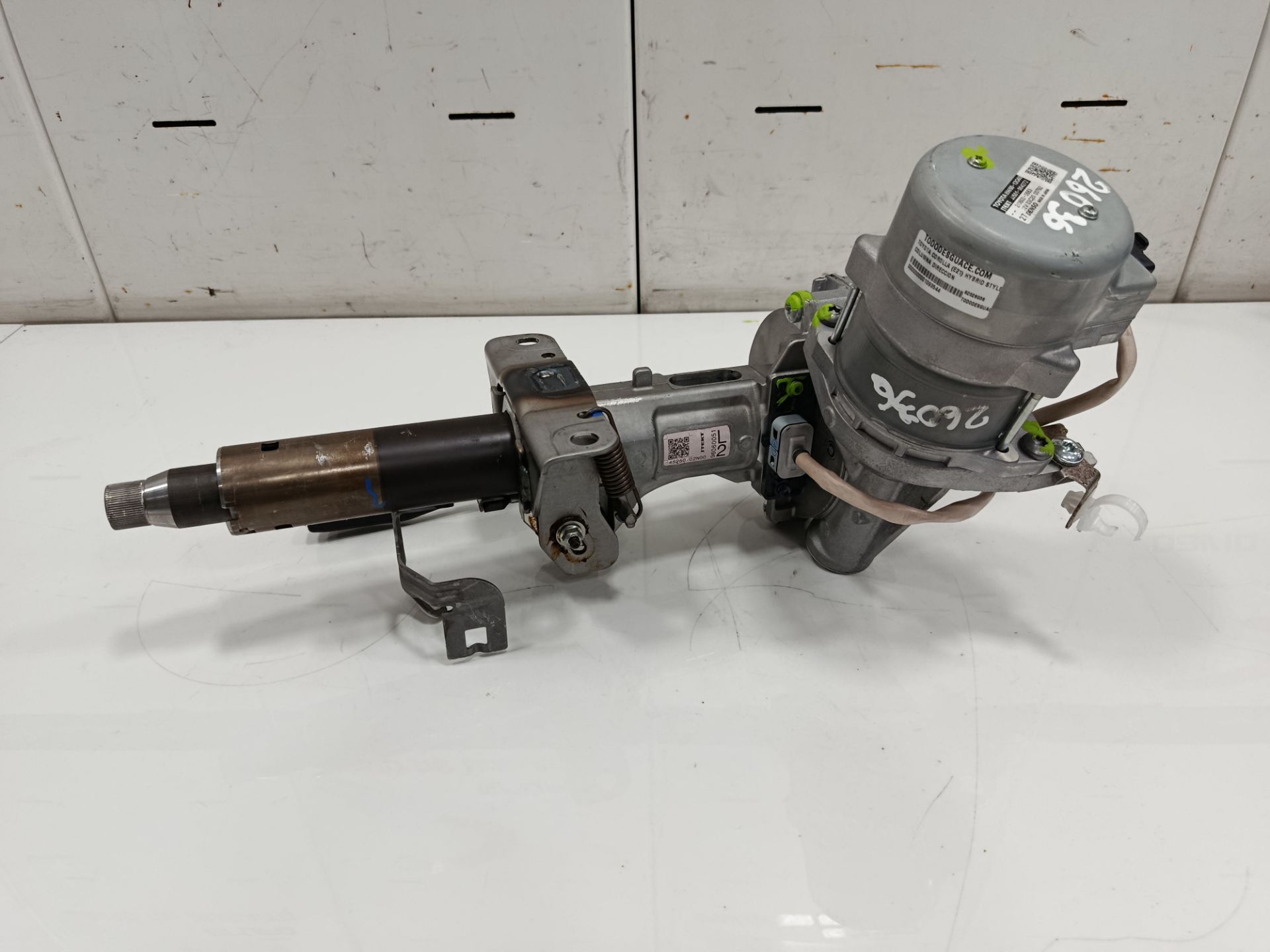 Columna direccion toyota corolla (e21) hybrid style
