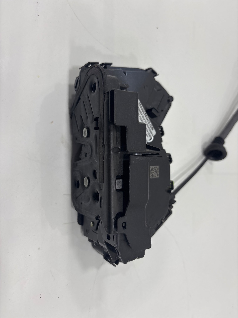 Cerradura puerta trasera derecha volkswagen golf sportsvan vii (an1)(09.2017) advance