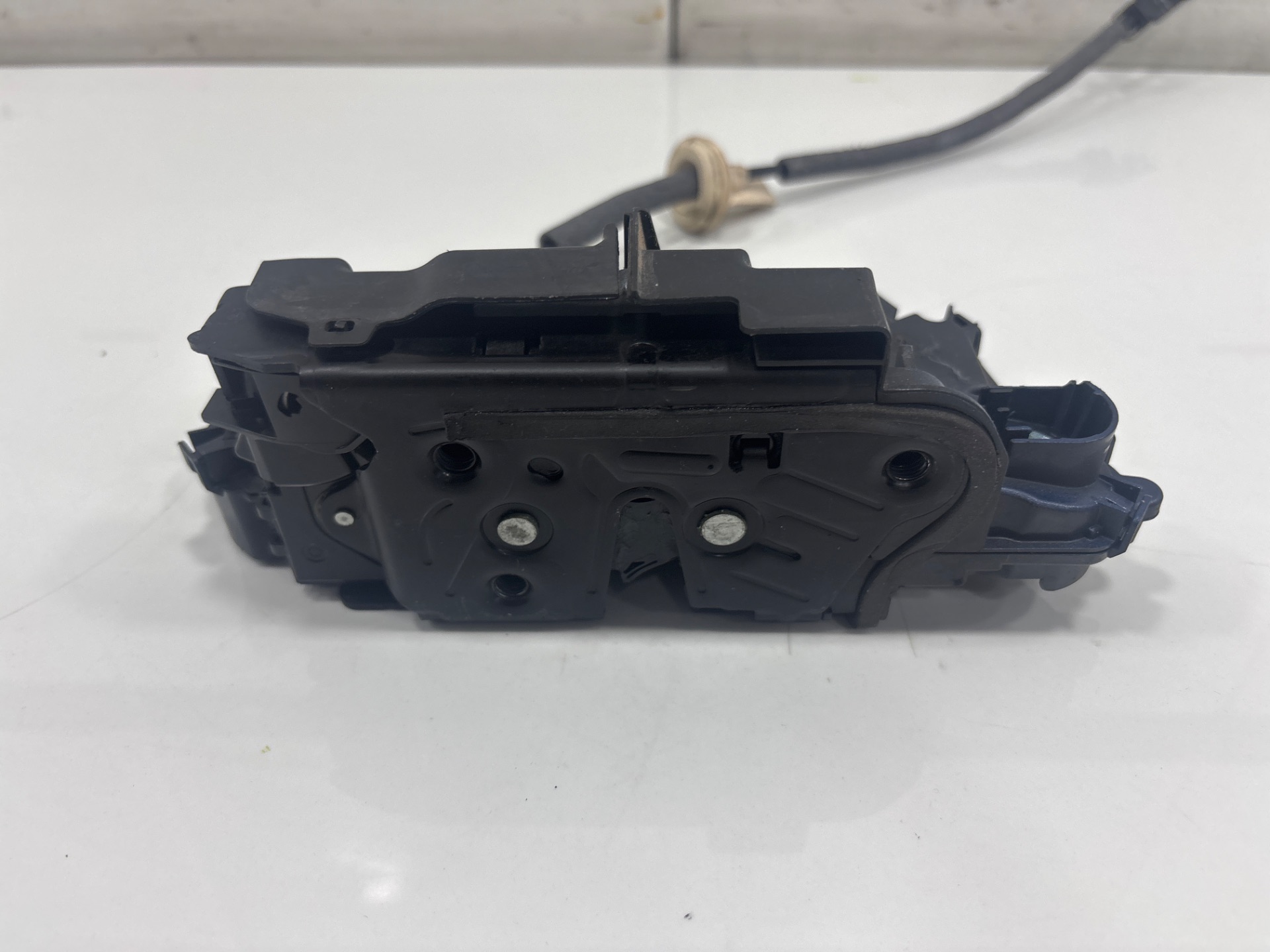 Cerradura puerta delantera izquierda volkswagen golf sportsvan vii (an1)(09.2017) advance