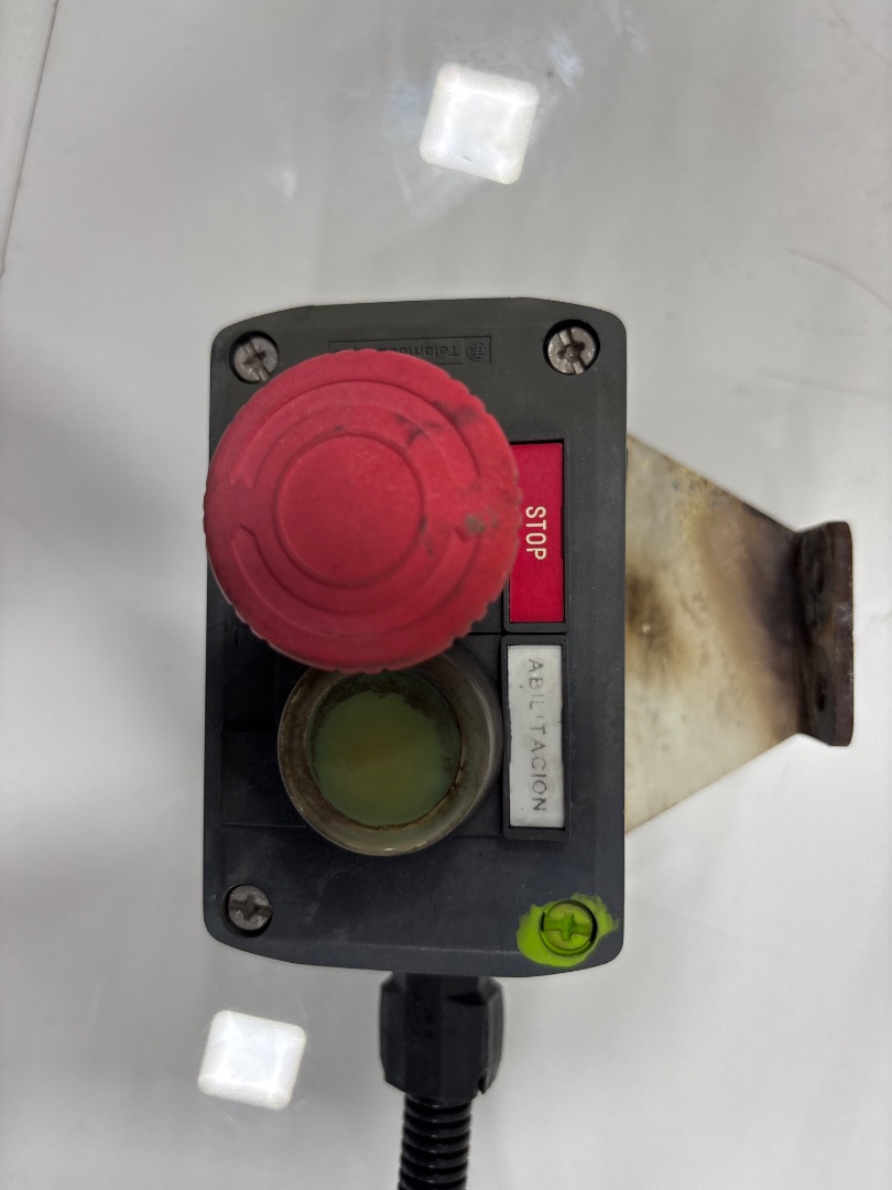Interruptor mercedes-benz atego 2-ejes 18 t bm 95024 (1998) 