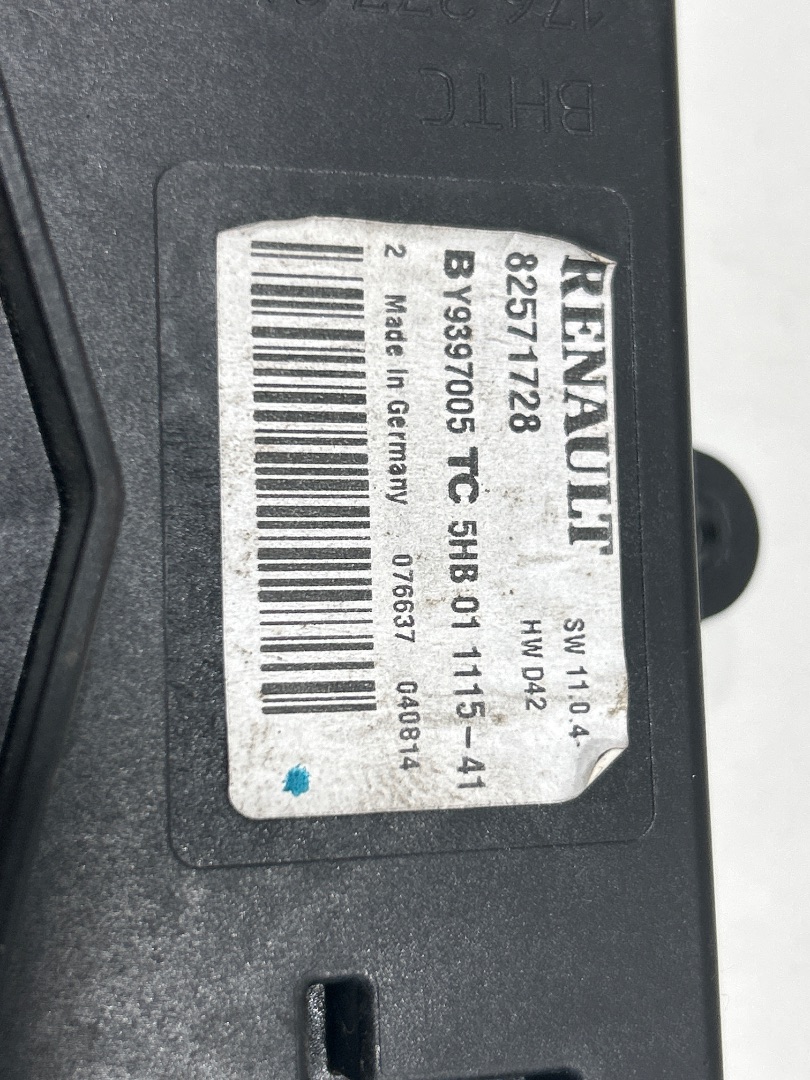 Modulo electronico renault  no identificado