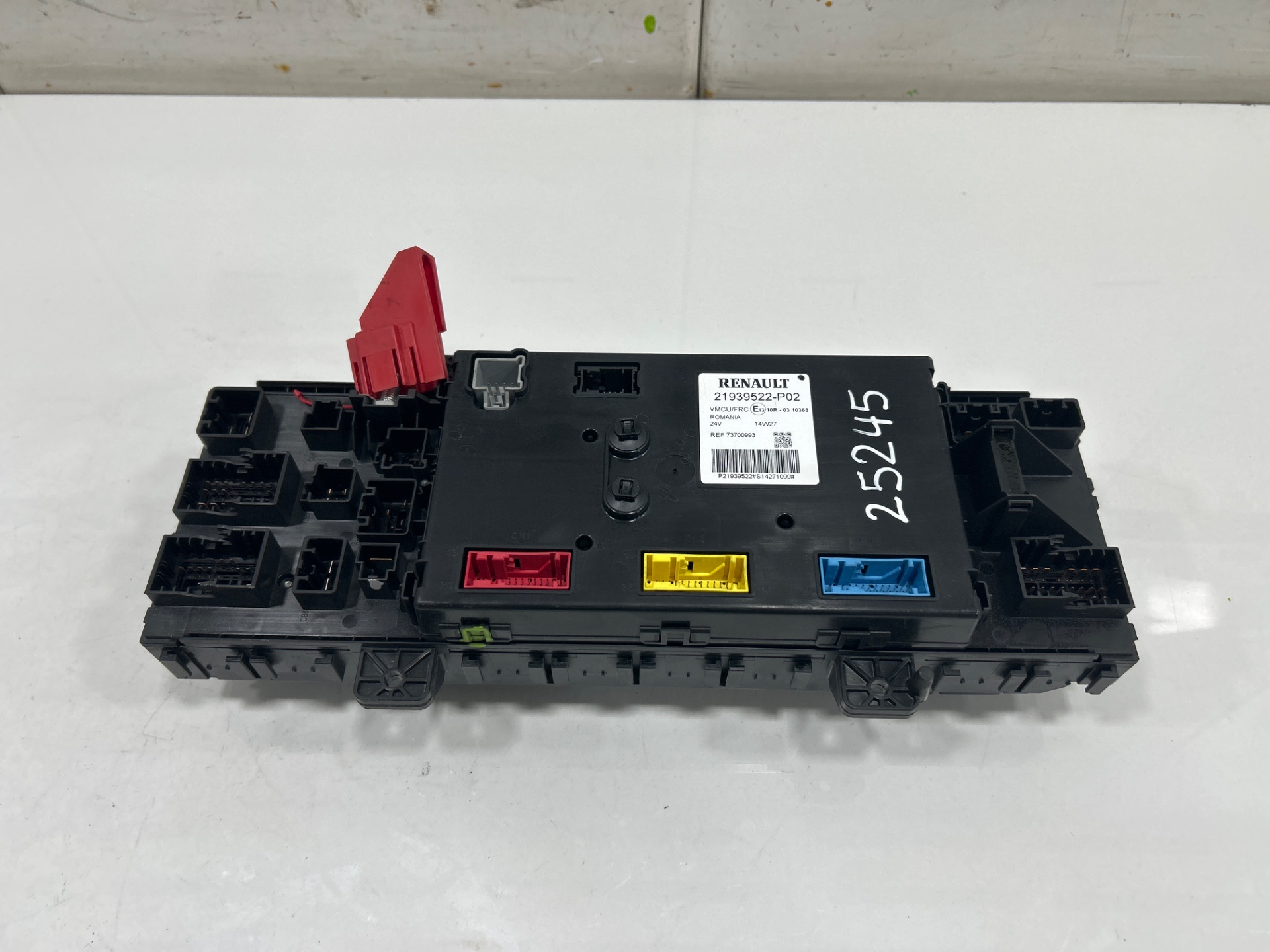 Caja reles / fusibles renault  no identificado