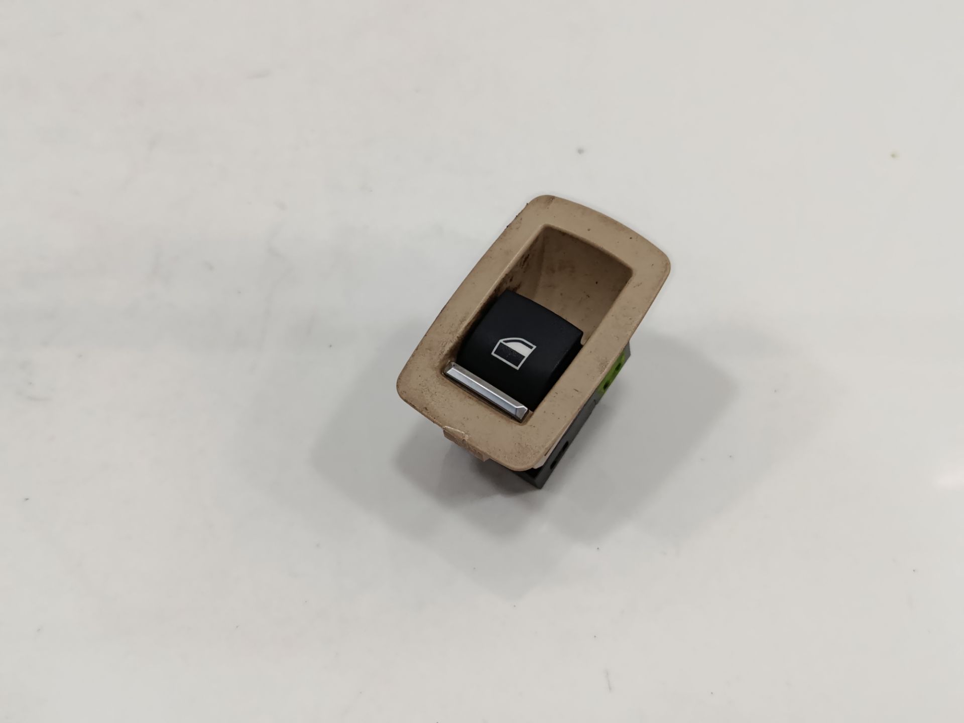 Mando elevalunas trasero derecho bmw serie 3 berlina (f30n) 330e