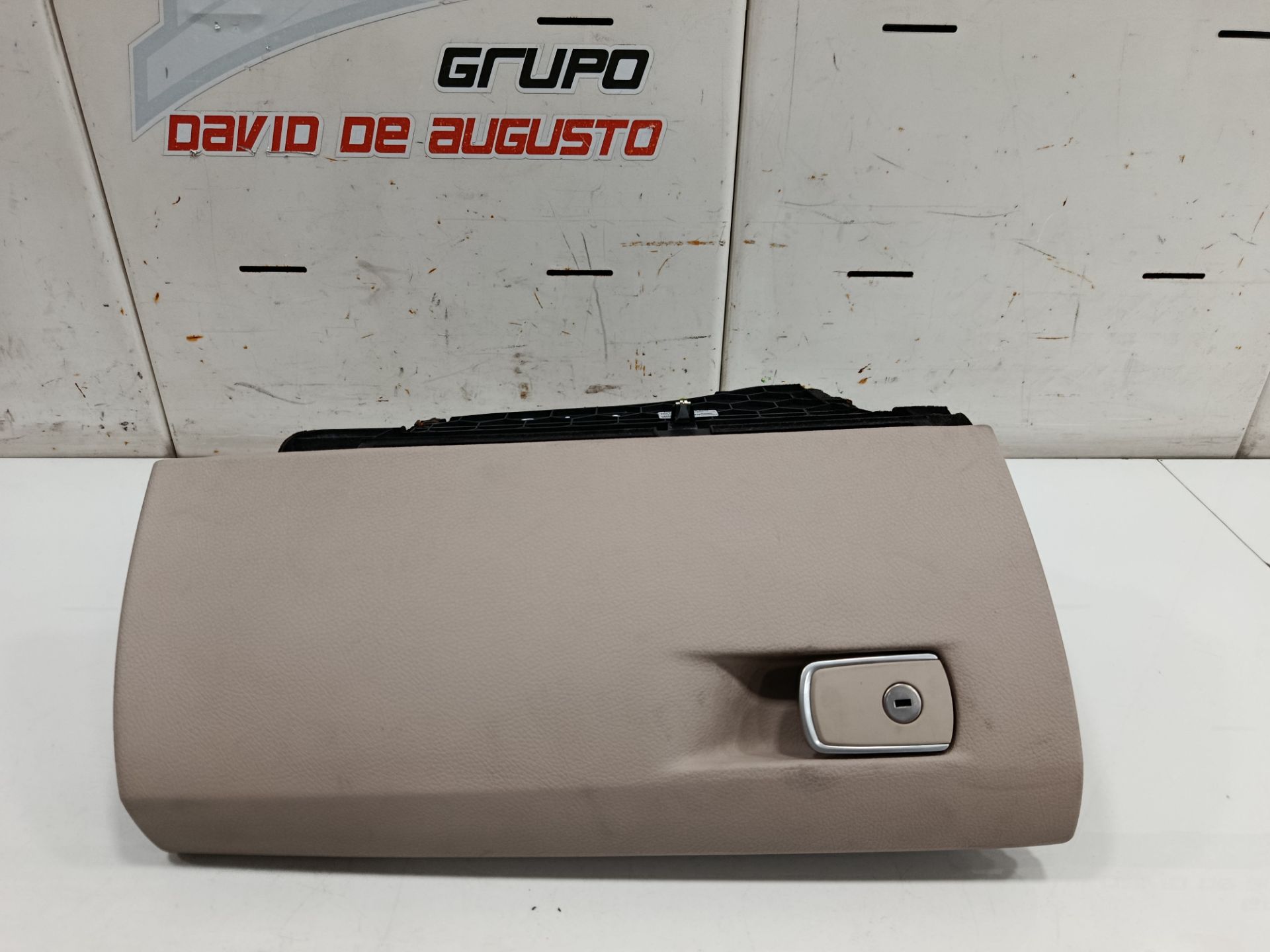 Guantera bmw serie 3 berlina (f30n) 330e
