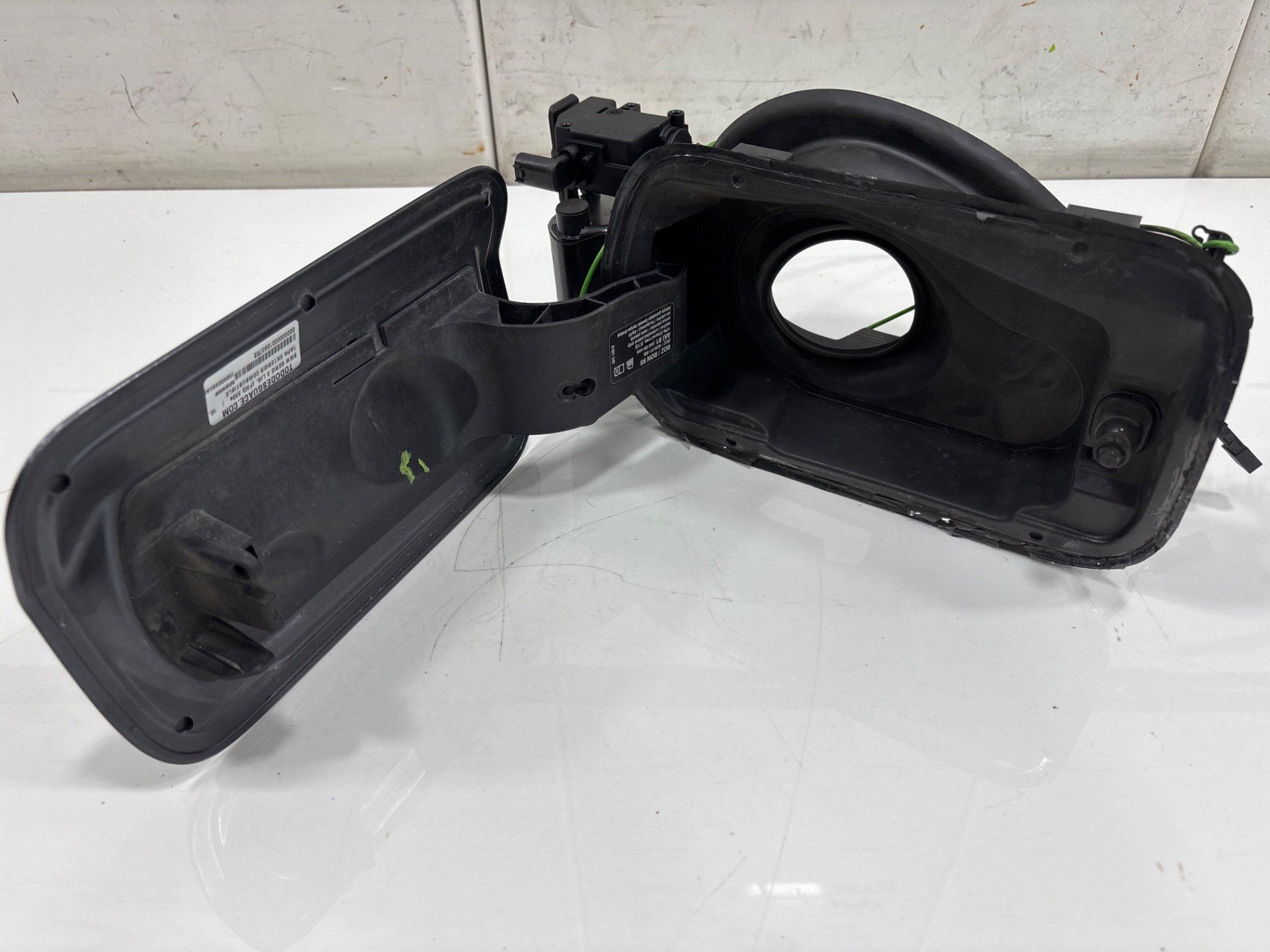 Tapa exterior combustible bmw serie 3 berlina (f30n) 330e