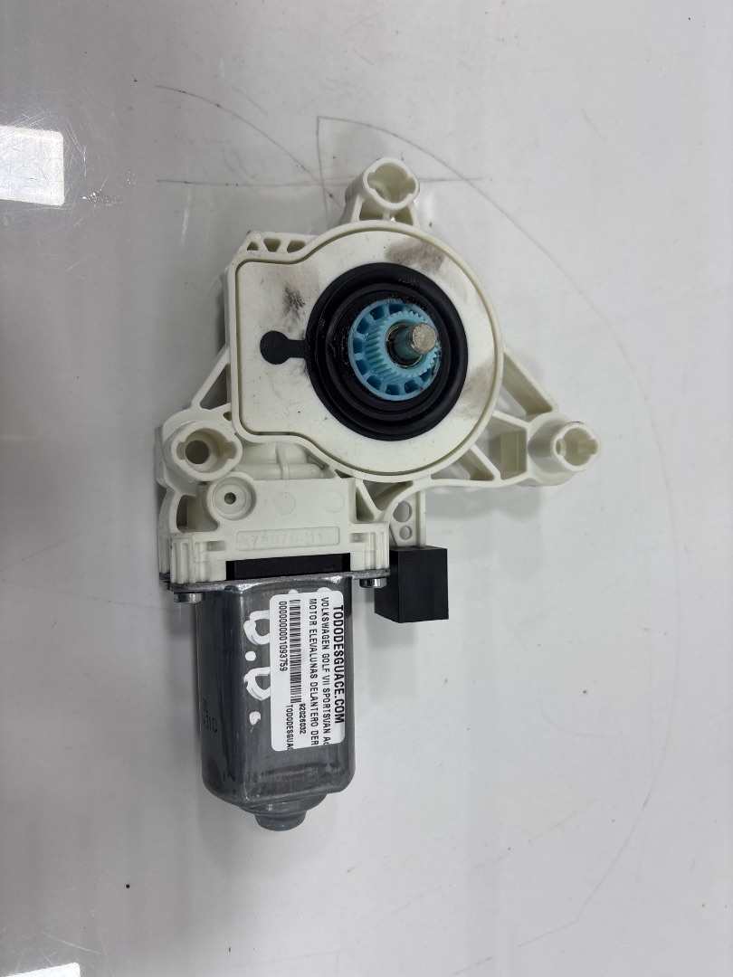 Motor elevalunas delantero derecho volkswagen golf sportsvan vii (an1)(09.2017) advance
