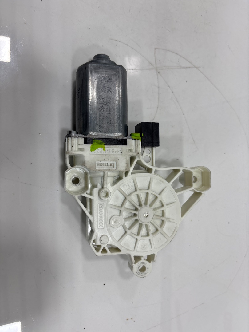 Motor elevalunas delantero derecho volkswagen golf sportsvan vii (an1)(09.2017) advance