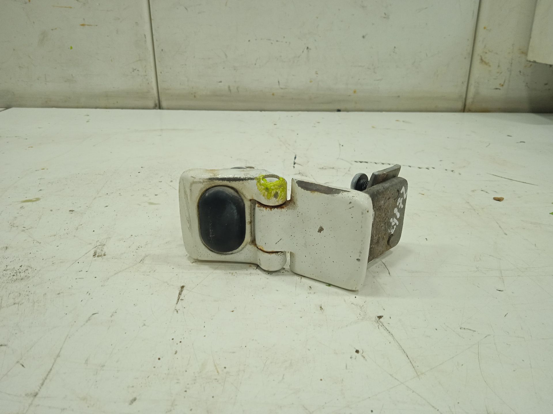 Bisagra trasera derecha ford transit caja cerrada corta (fy) (2000 ) 