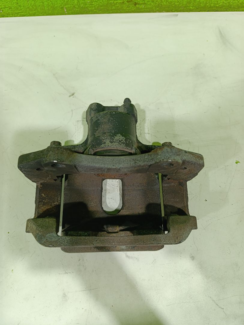 Pinza de freno trasera derecha mitsubishi canter 4.05 - plataforma 35 cabina doble (co