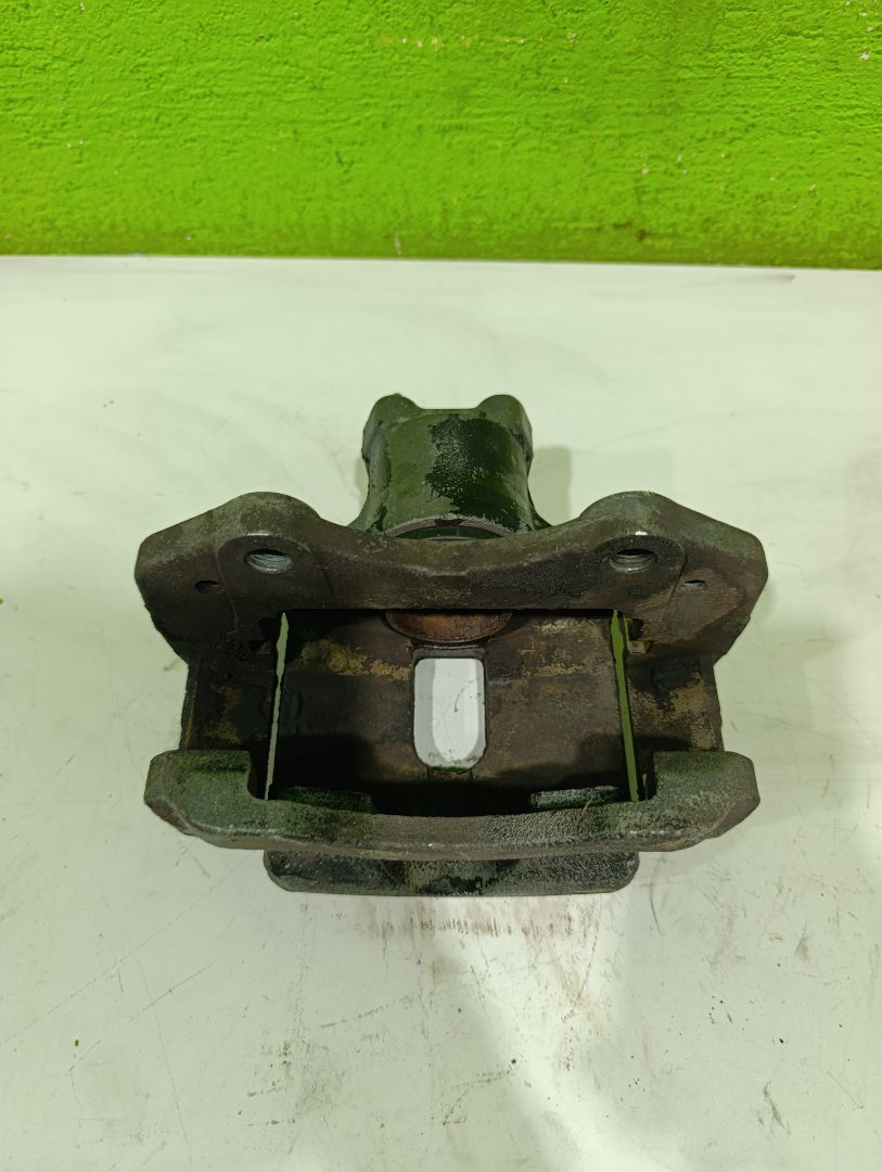 Pinza de freno trasera izquierda mitsubishi canter 4.05 - plataforma 35 cabina doble (co