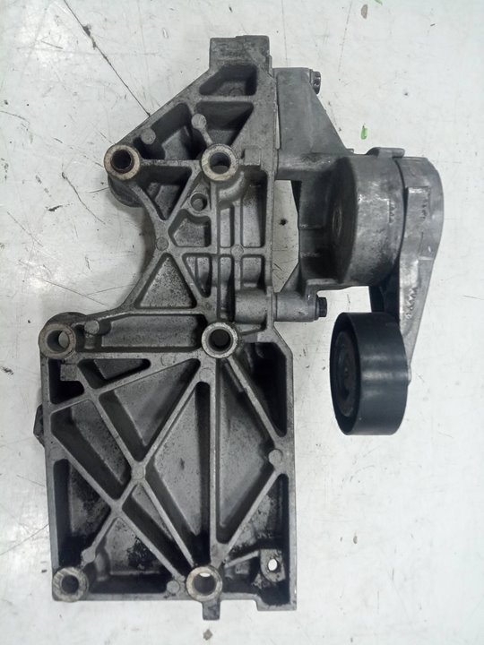 Soporte alternador volkswagen caddy kakb (2k) maxi furg.