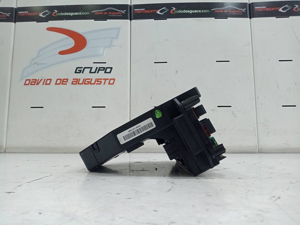 Caja fusible sam glk 220 cdi 4matic be edición