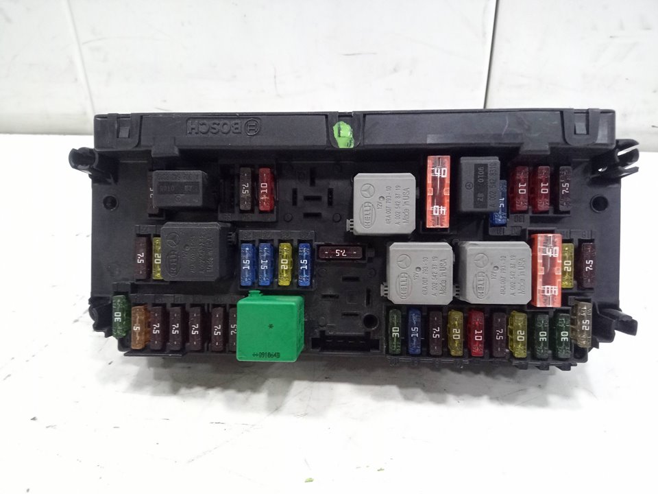 Caja fusible sam glk 220 cdi 4matic be edición