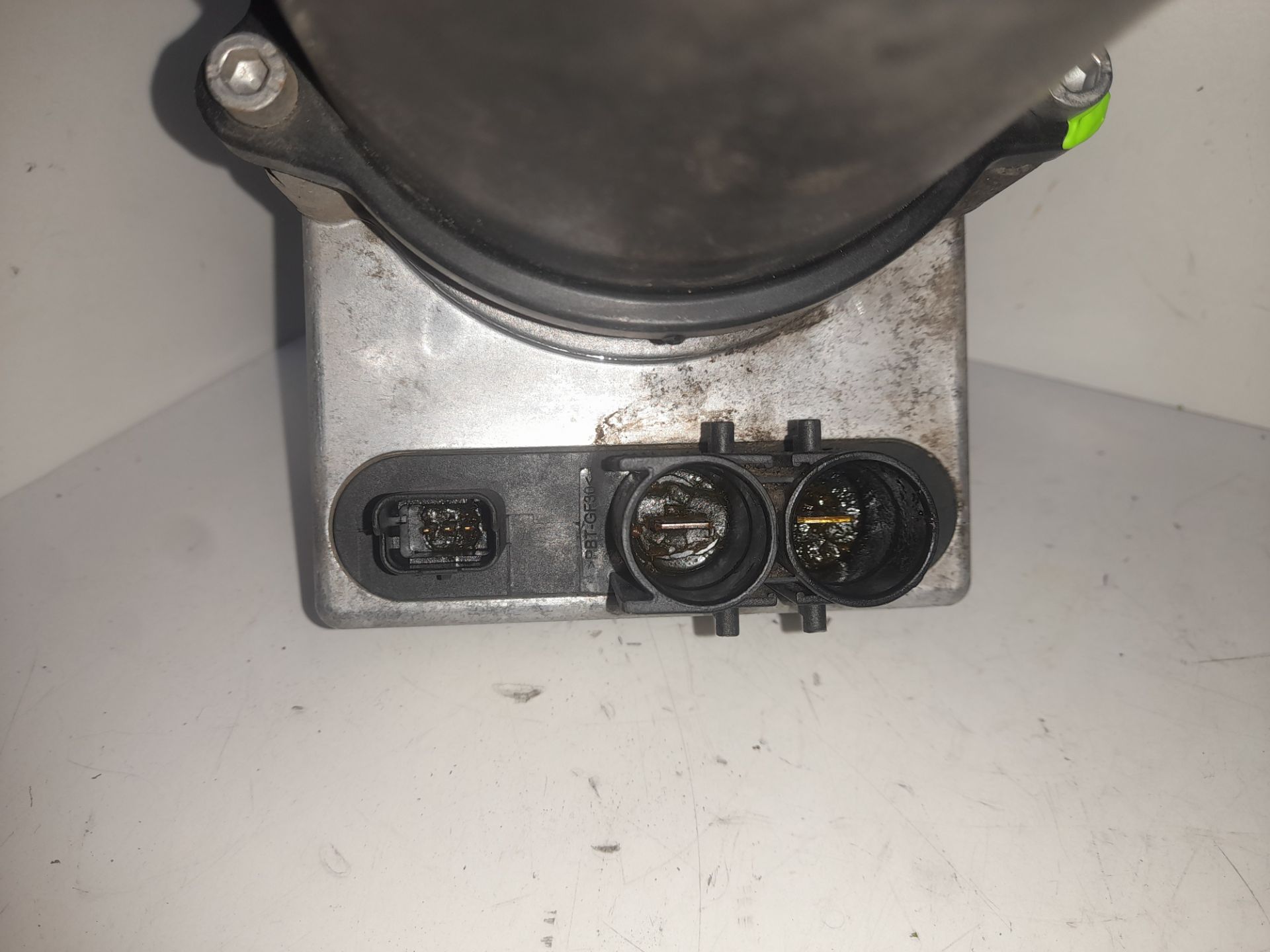 Bomba direccion electrica l1h1 furgón active