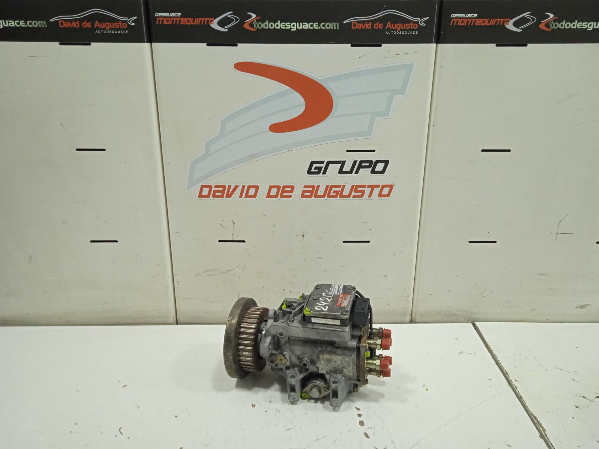 Bomba inyectora audi a6 avant (4b5) 2.5 tdi
