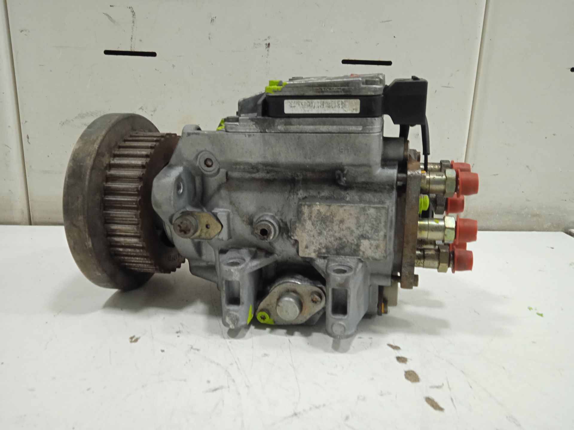 Bomba inyectora audi a6 avant (4b5) 2.5 tdi