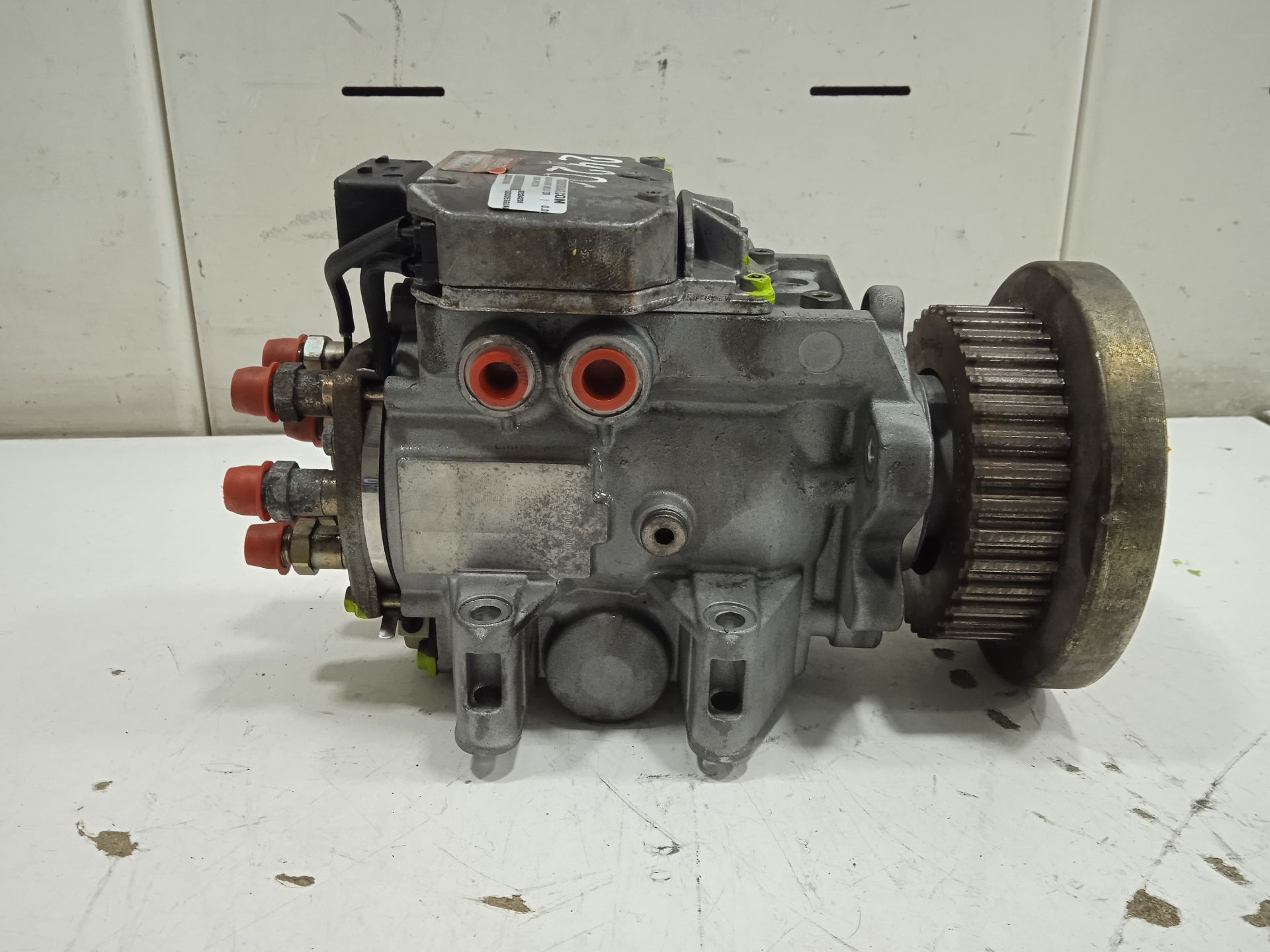 Bomba inyectora audi a6 avant (4b5) 2.5 tdi