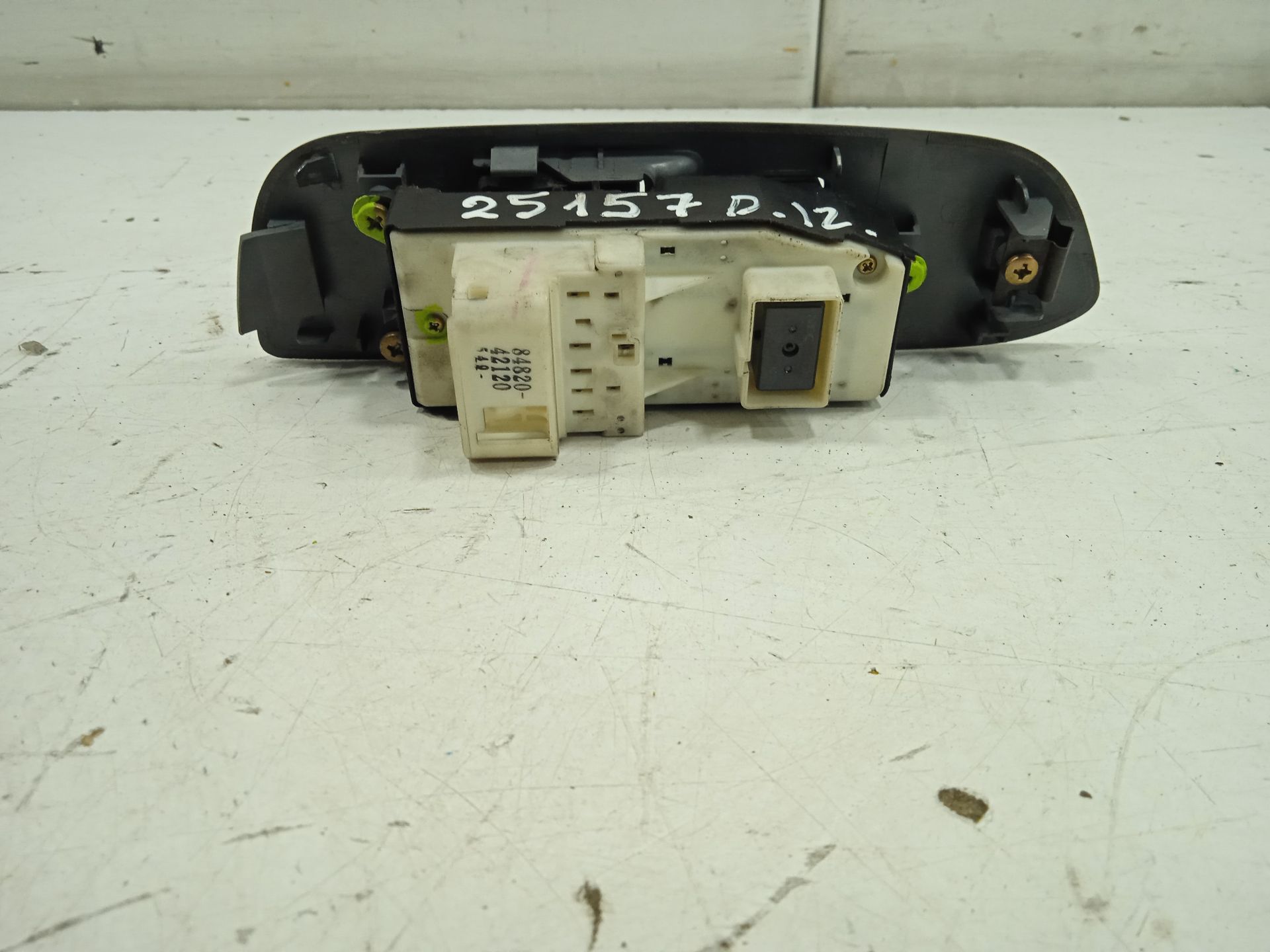 Mando elevalunas delantero izquierdo toyota rav 4 (a2) 1.8 luna (2003)