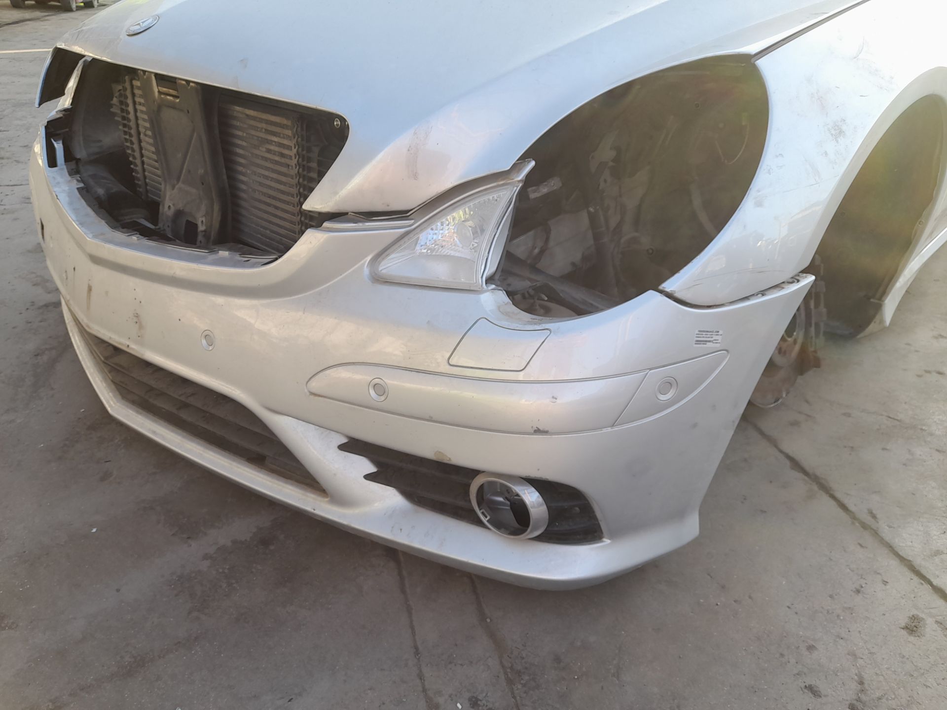 Paragolpes delantero mercedes-benz clase r (w251) 320 cdi (251.022)