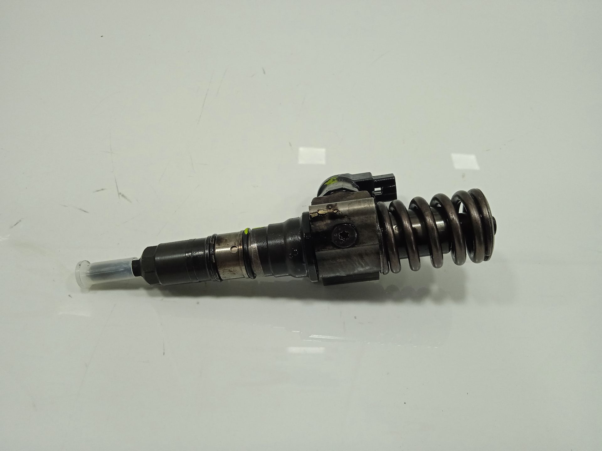 Inyector volkswagen passat berlina (3c2) advance