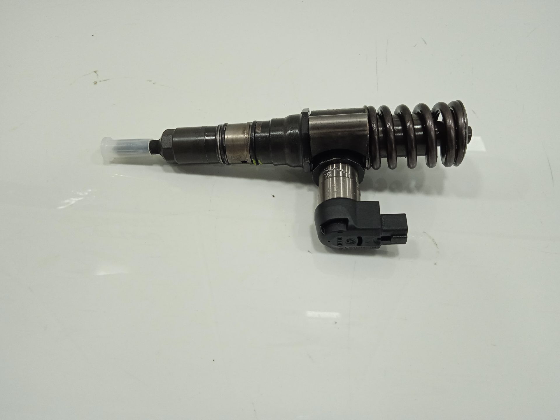 Inyector volkswagen passat berlina (3c2) advance