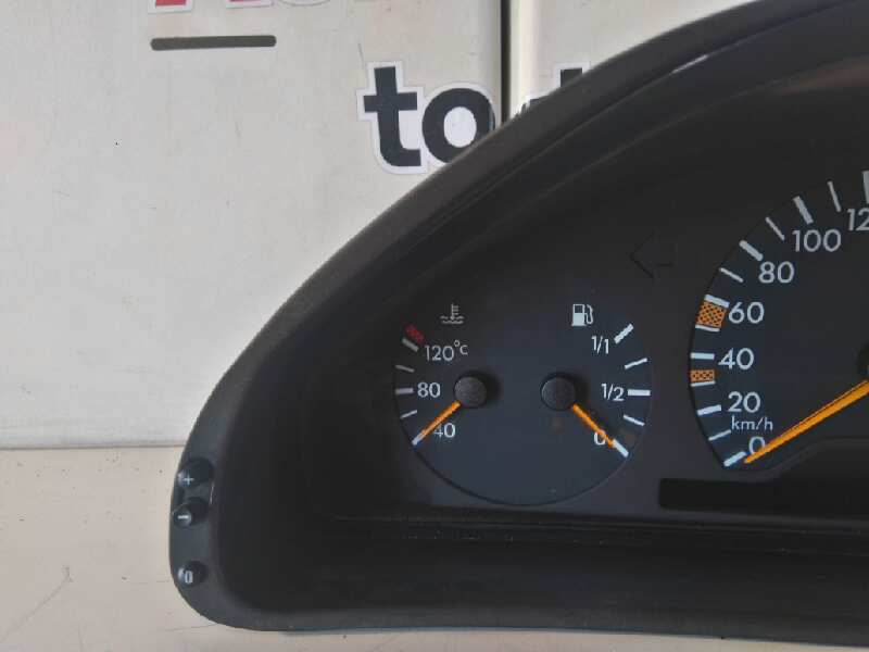 Cuadro instrumentos mercedes-benz clase e (w210) berlina diesel 300 turbodiesel (210.025)