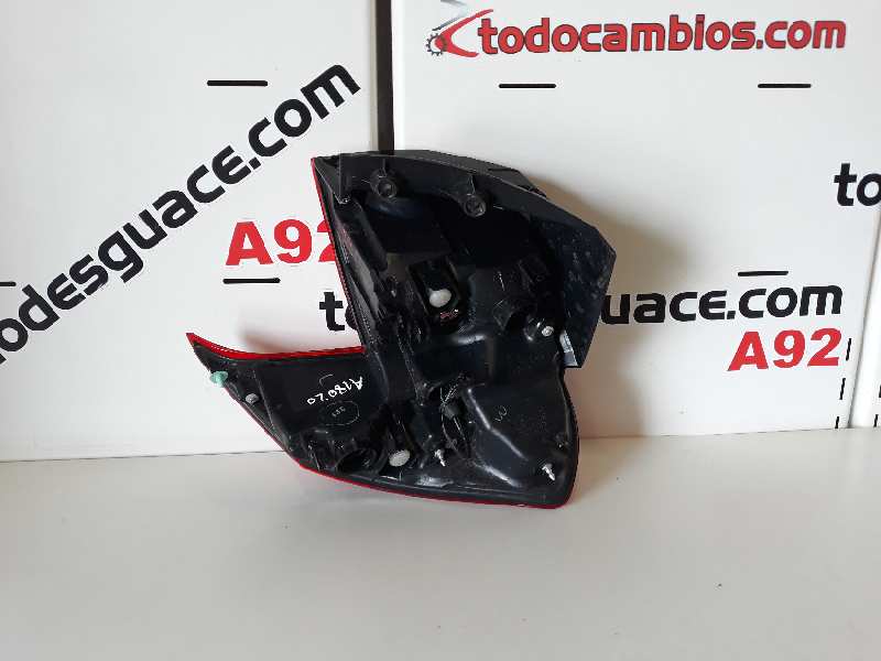 Piloto trasero izquierdo citroen c4 aircross exclusive plus 2wd