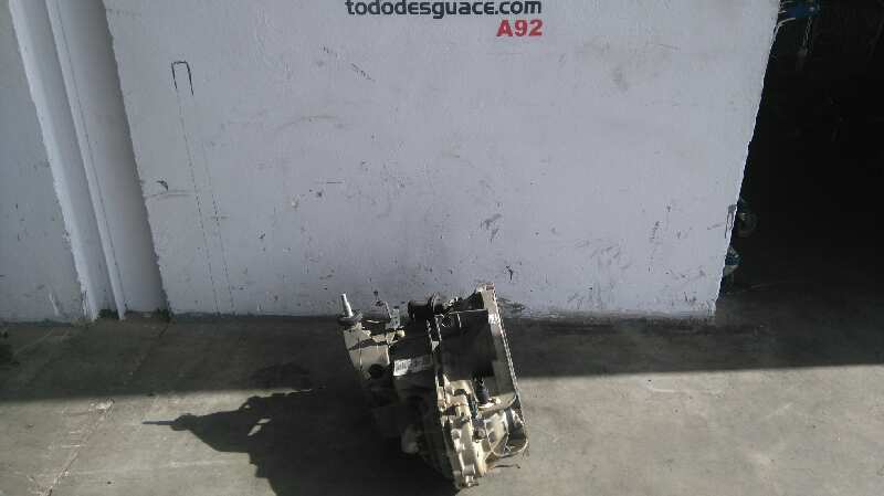 Caja cambios renault master desde 98 base caja cerrada   l1h1  rs 