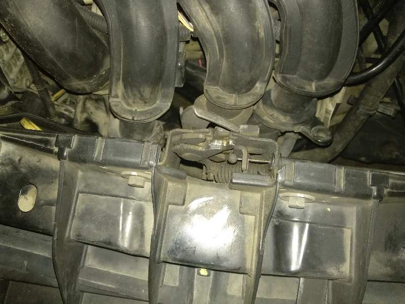 Cerradura capo ford fiesta (cbk) ambiente