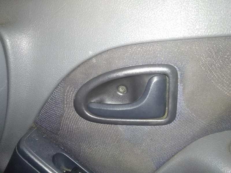 Maneta interior delantera derecha renault clio ii fase ii (bcb0) alize