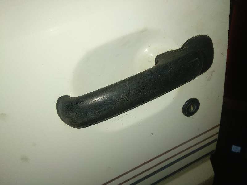 Maneta exterior delantera izquierda nissan terranoterrano.ii (r20) comfort