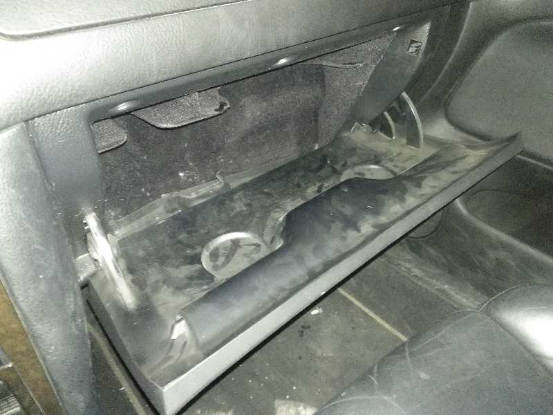 Guantera volkswagen golf iv berlina (1j1) gti