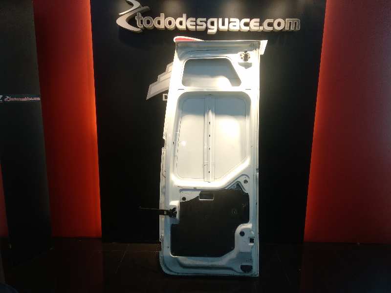 Puerta trasera derecha renault master kasten l2h3 gka 35t