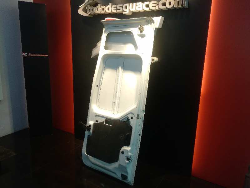 Puerta trasera derecha renault master kasten l2h3 gka 35t