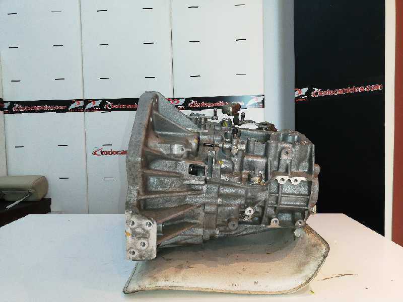 Caja cambios toyota auris luna+