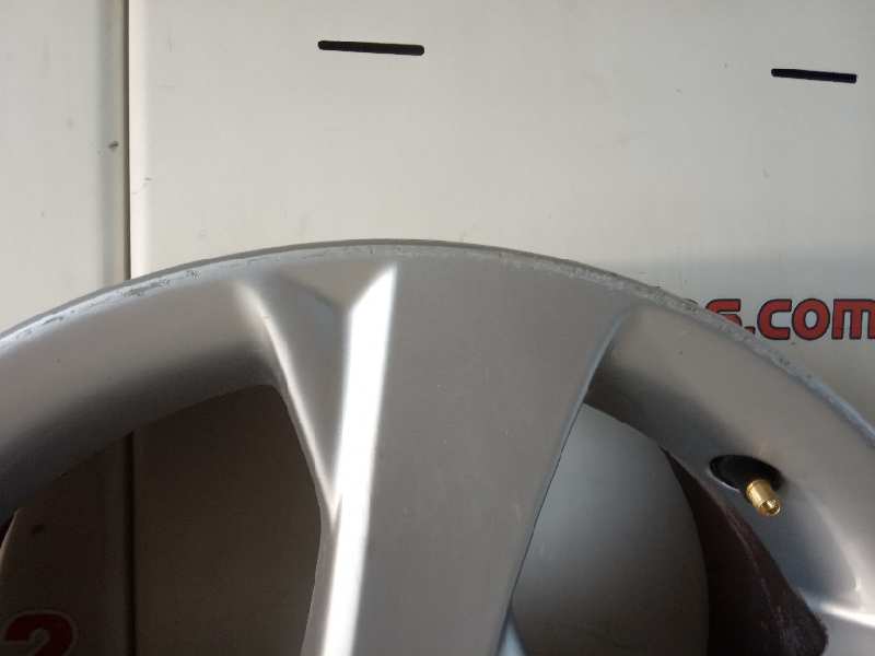 Juego llantas toyota auris luna+