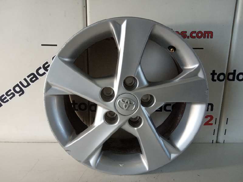 Juego llantas toyota auris luna+