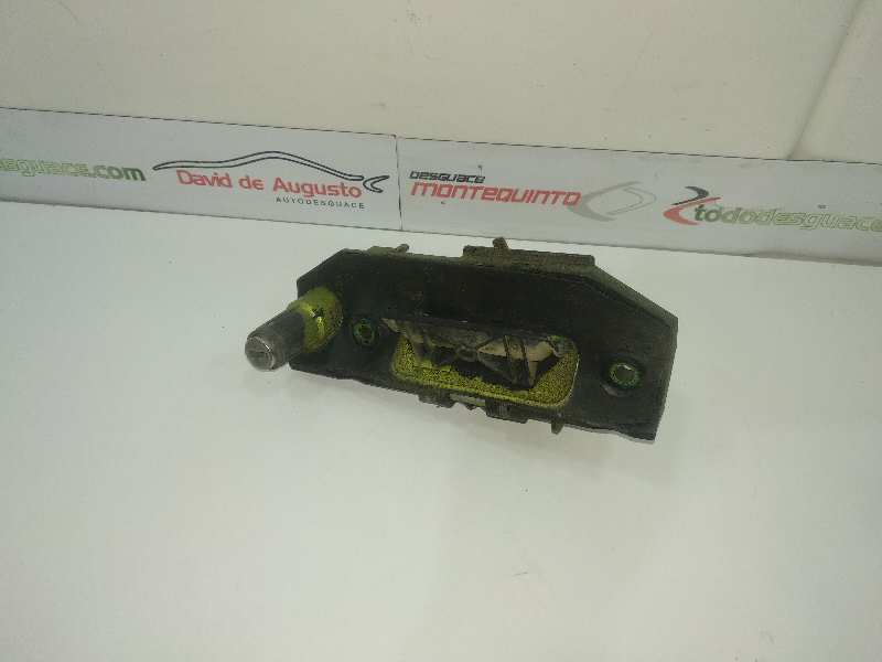 Maneta exterior porton mercedes-benz clase v (w638) v 230 turbodiesel  (638.274)