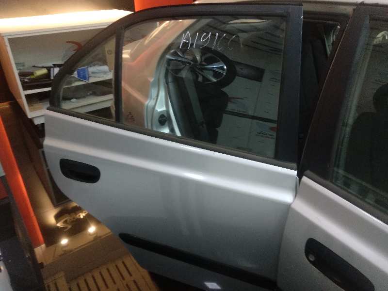 Puerta trasera derecha hyundai accent (lc) gl 4p