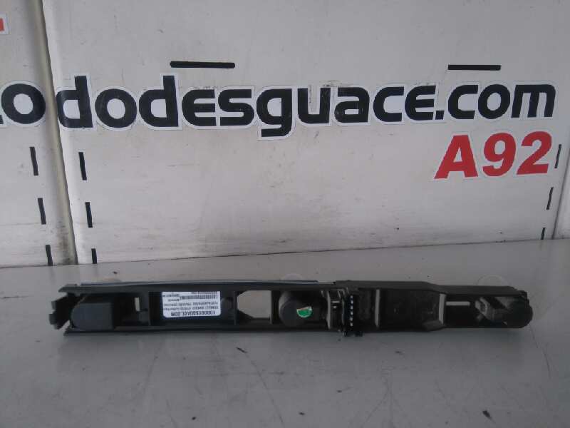 Portalamparas trasero derecho renault kangoo (fkc0) authentique