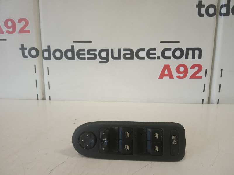 Mando elevalunas delantero izquierdo citroen c5 berlina business