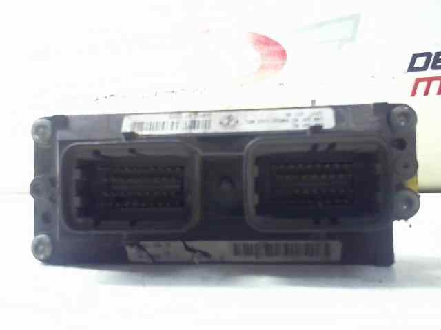 centralita motor uce   fiat punto berlina (188) 1.2 8v 1.2 cat