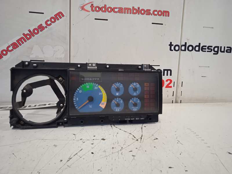 Cuadro instrumentos mercedes-benz atego 4-cil. 4x4 bm 9702 1017  (4x4)  om 904 la s (cort