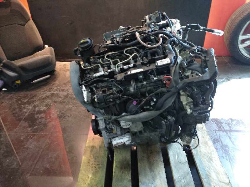 Motor completo toyota avensis advance