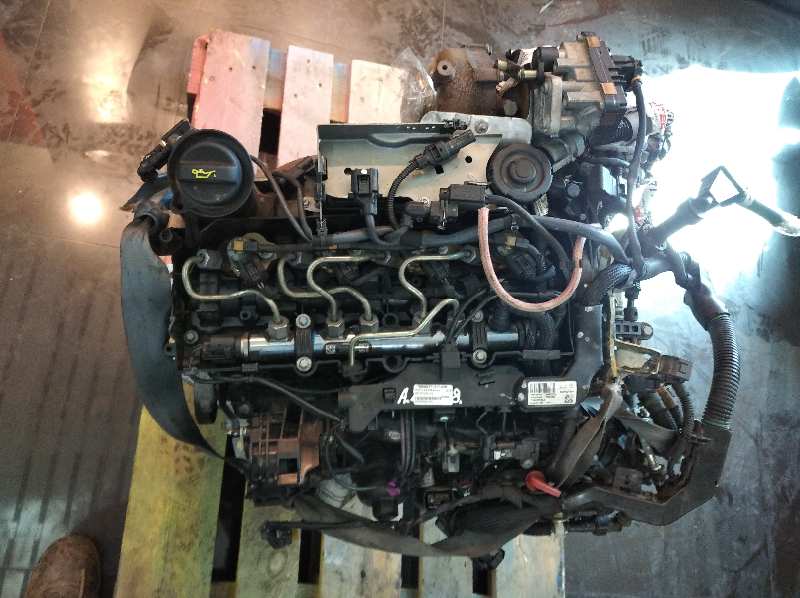 Motor completo toyota avensis advance